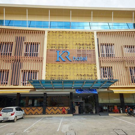 Oyo 344 Kr Hotel Palembang Exteriör bild