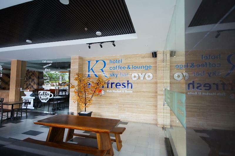 Oyo 344 Kr Hotel Palembang Exteriör bild